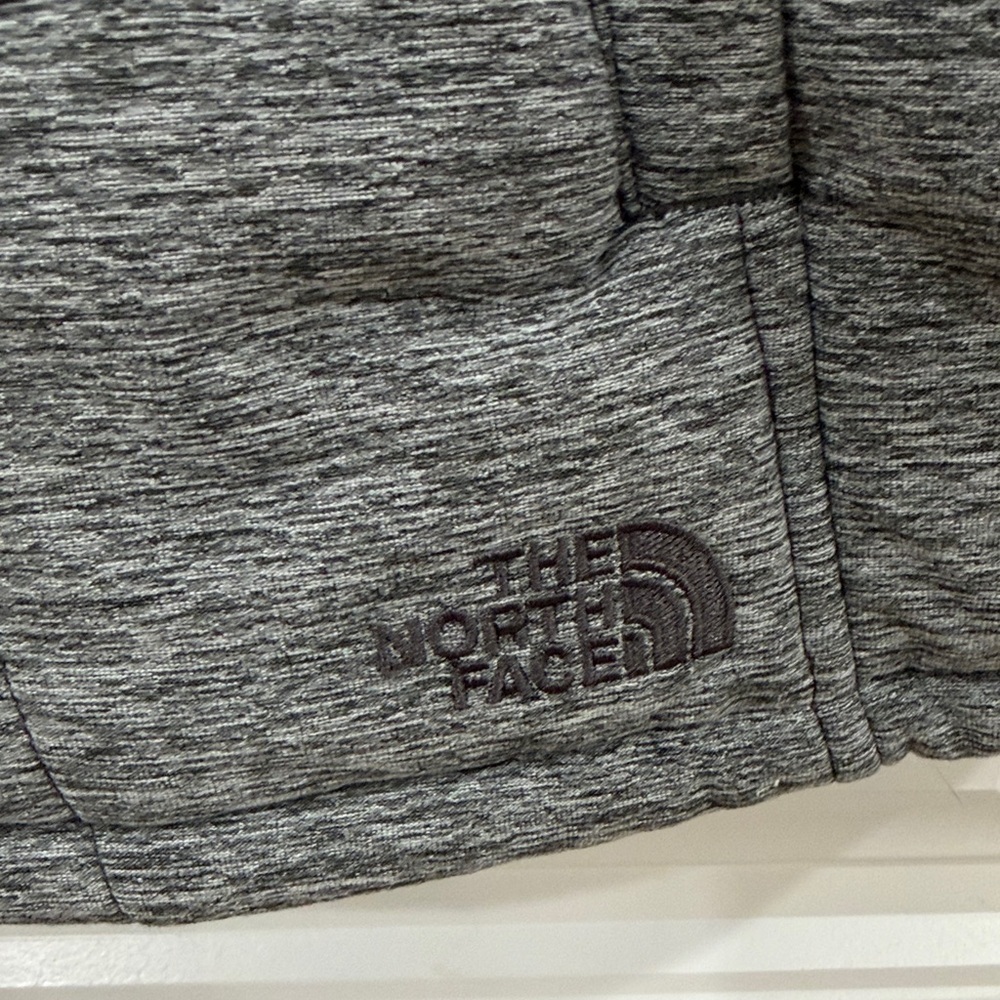 The North Face Heather Gray Quilted Vest - Picture 4 of 7